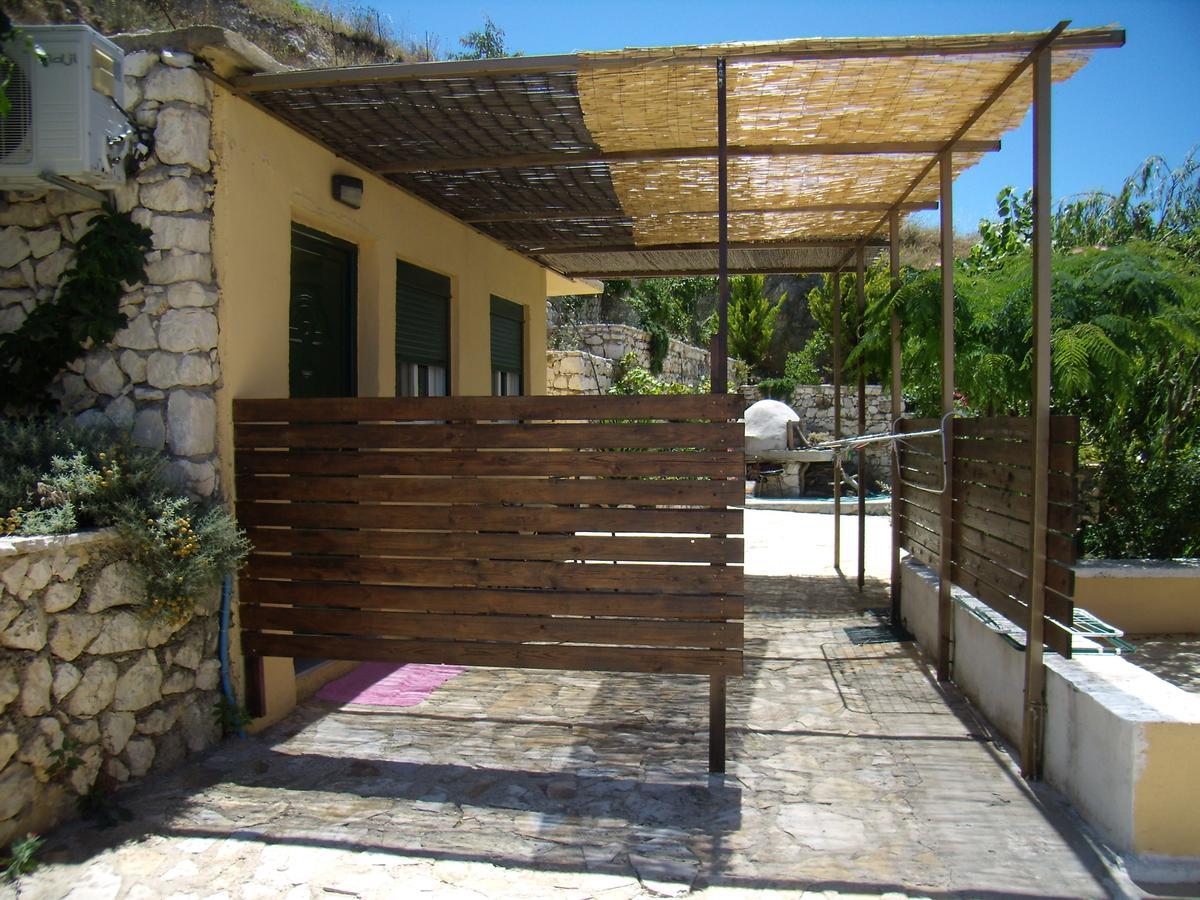 Zephyros Rooms And Apartments Drymon Extérieur photo