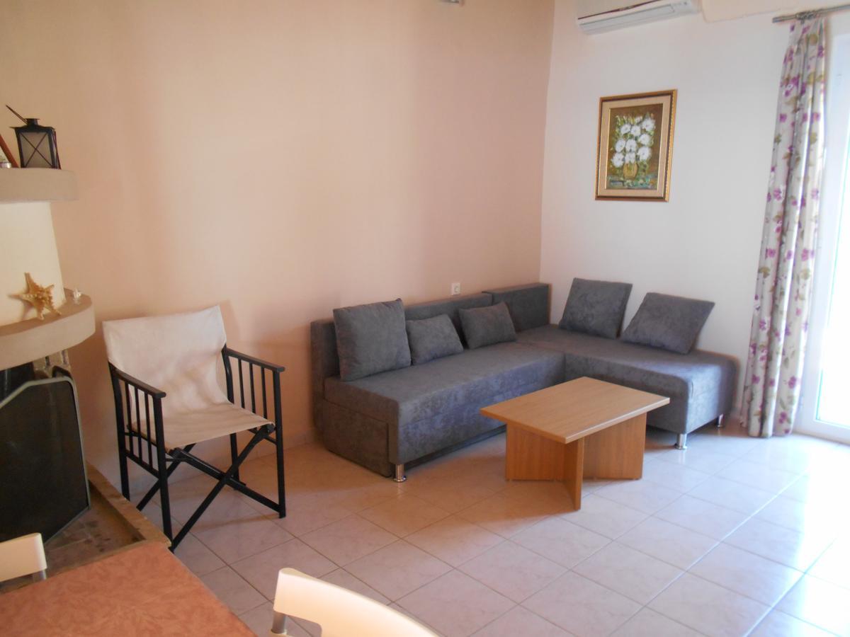 Zephyros Rooms And Apartments Drymon Extérieur photo