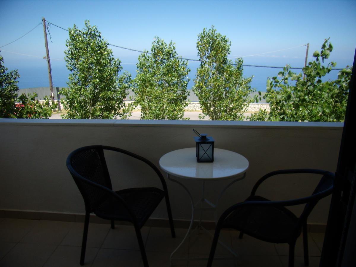 Zephyros Rooms And Apartments Drymon Extérieur photo