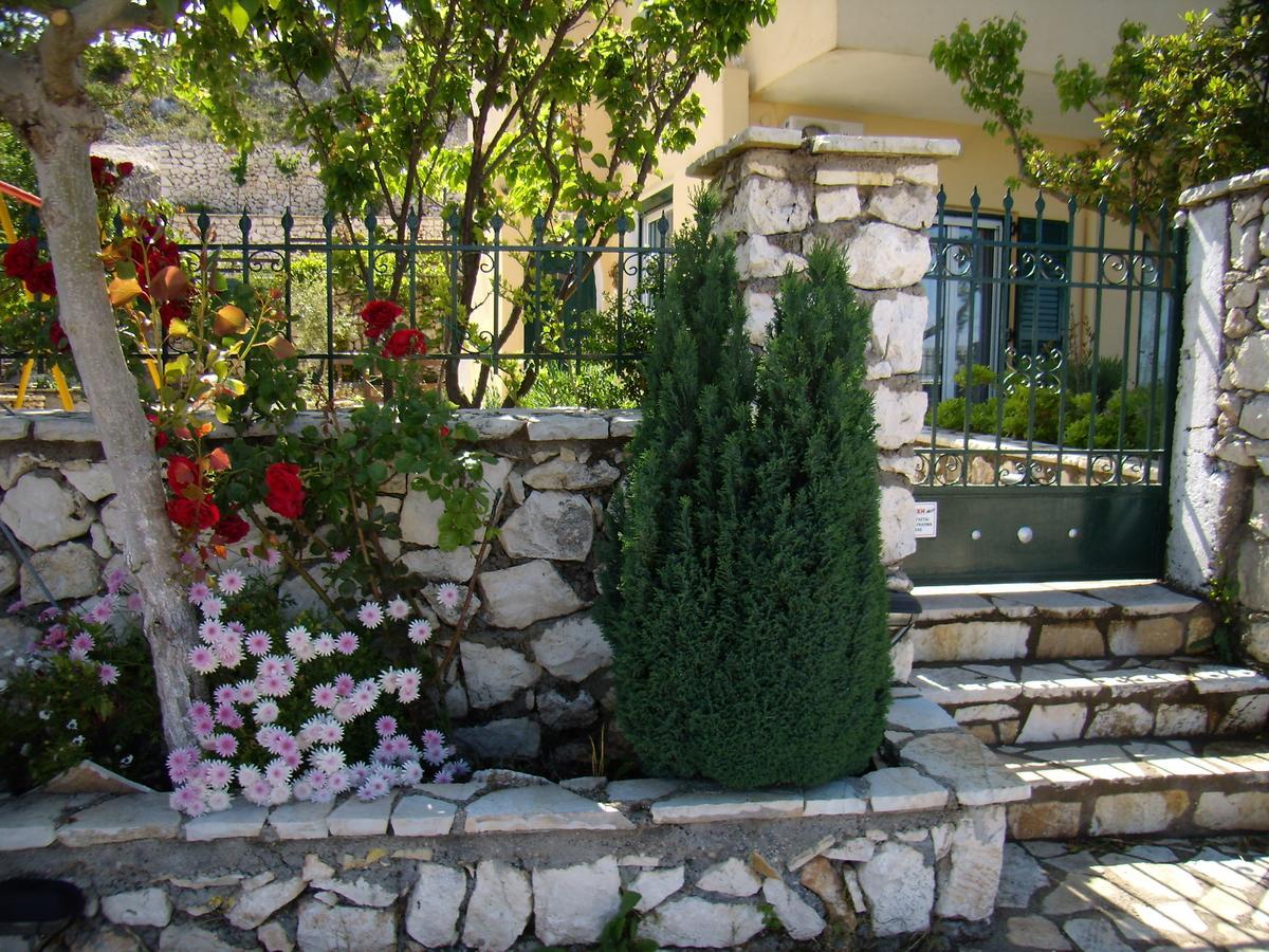Zephyros Rooms And Apartments Drymon Extérieur photo